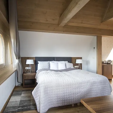 Belweder Oda ve Kahvaltı 3*