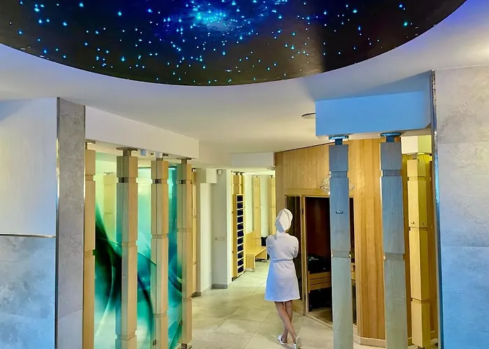 Belweder Nocleg ze śniadaniem 3*