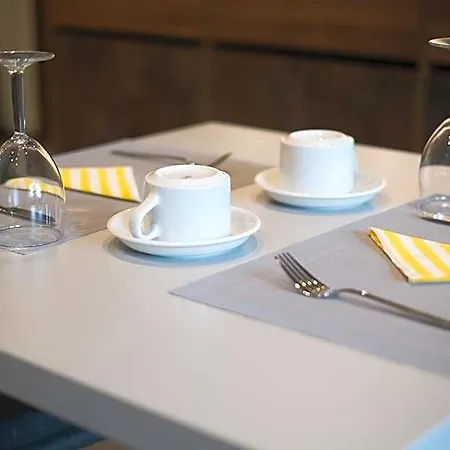 Belweder Bed & Breakfast 4*